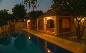 Udai Nature Valley Resort - A Peace Full Farmhouse Resort Udaipur  3* India